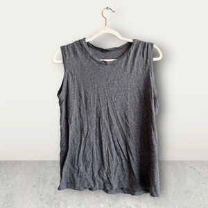 LnA muscle tank sz small super soft